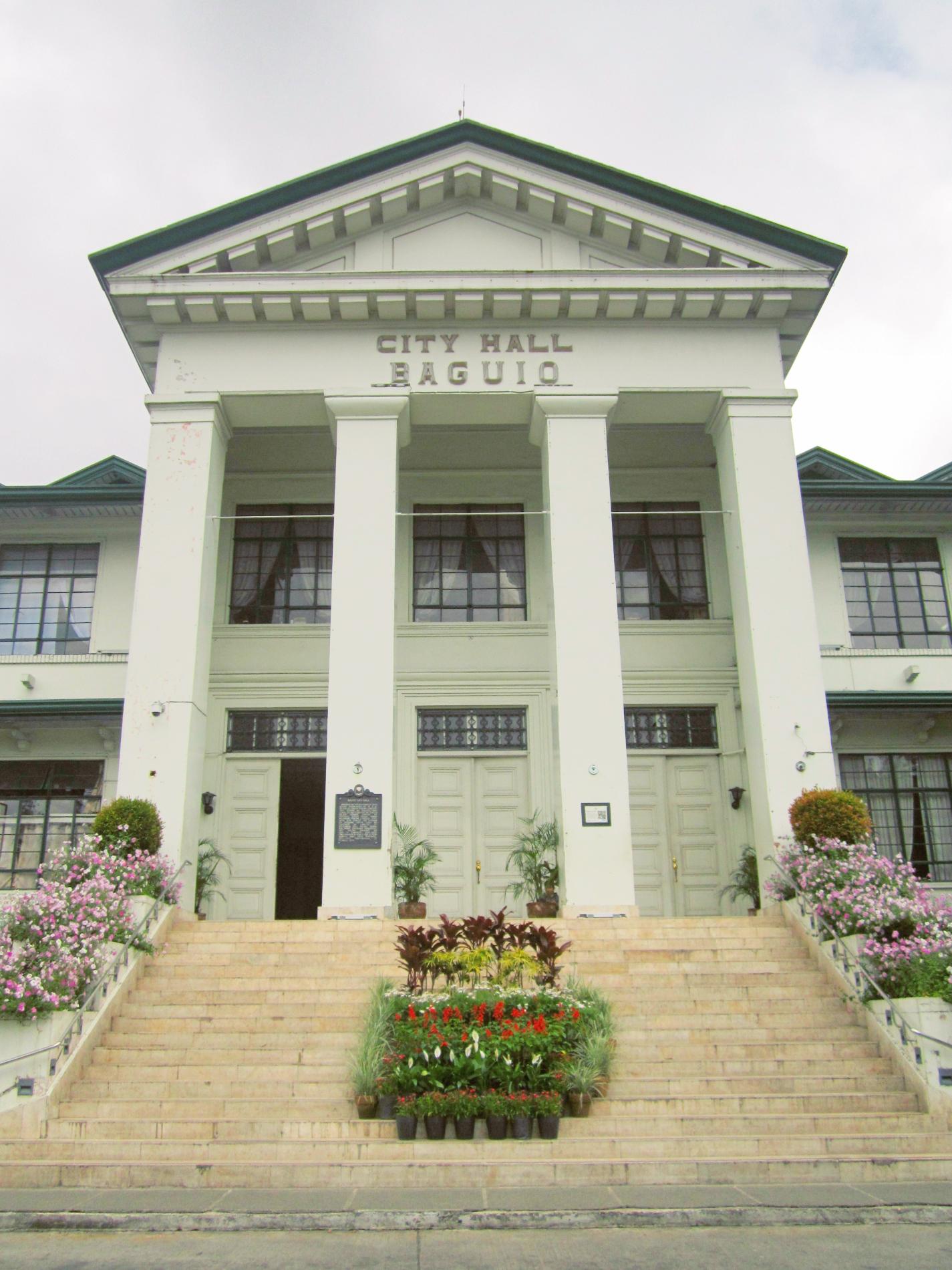 Baguio City Hall historical marker